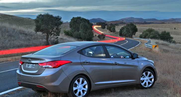 2011 HYUNDAI ELANTRA
