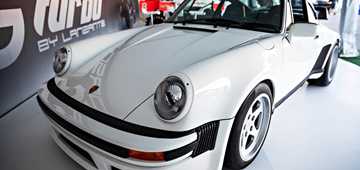 Lanzante To Build Porsche 911 Turbo With Real TAG F1 V6s