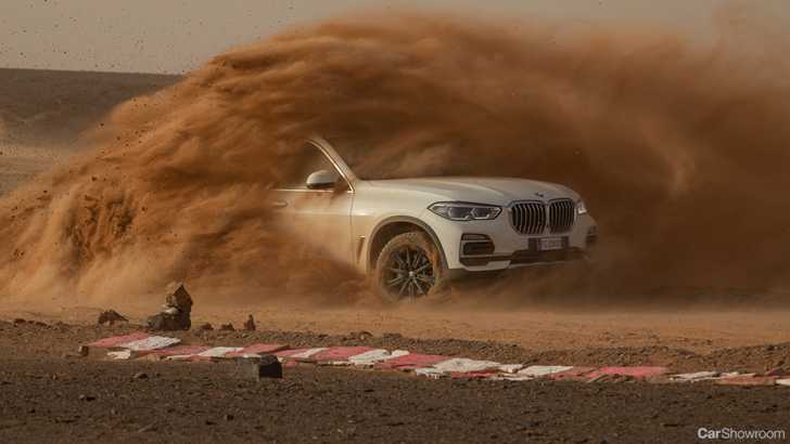 BMW Recreates Monza In The Sahara For The X5 – Gallery
