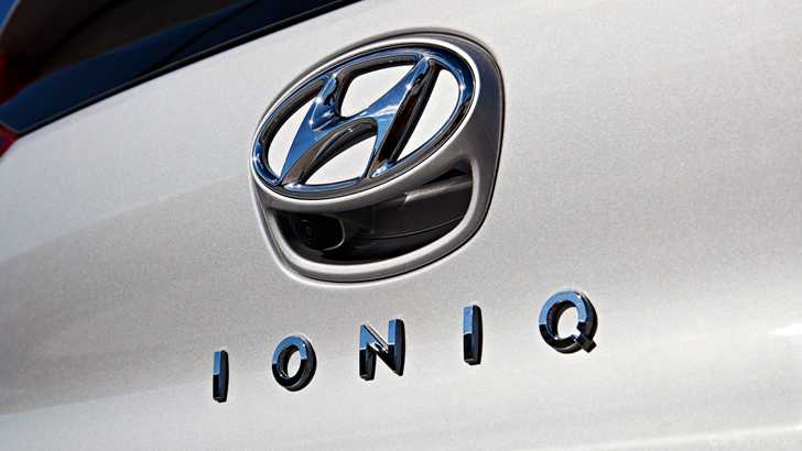 2019 Hyundai Ioniq Plug-in Hybrid (PHEV)