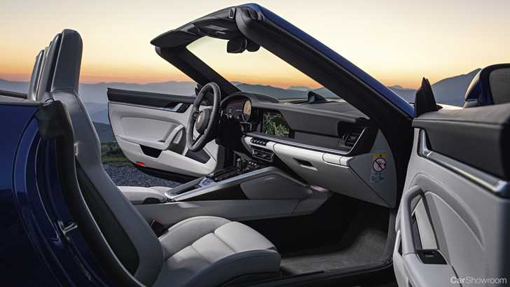 Porsche Unveils All-New 911 Cabriolet - 992