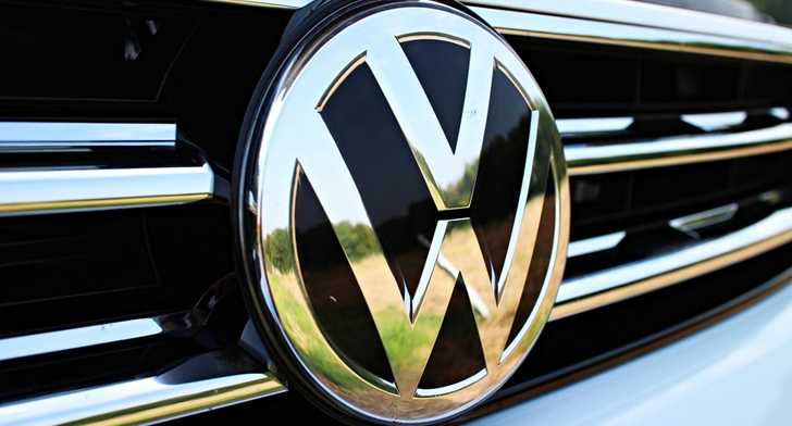 Volkswagen Says CO2 Regulations To Cause Price Jump – Gallery