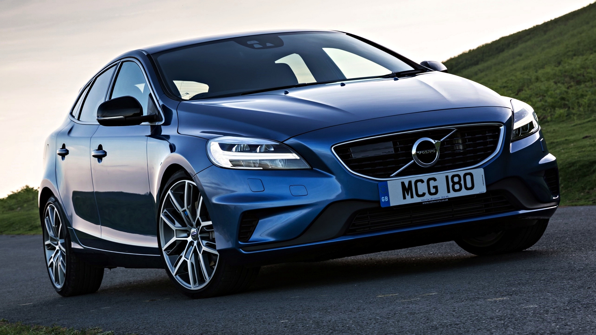 News - Volvo Won’t Replace The V40, Sort Of – Report