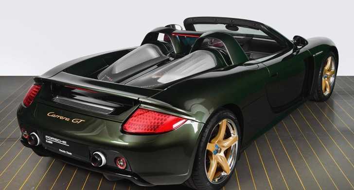 Porsche Classic’s Painstakingly Rebuilt Carrera GT Is Breathtaking