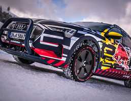 Audi e-tron Climbs An 85 Percent Gradient And Doesn’t Fall Off – Video 2