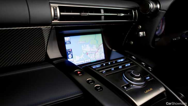2011 LEXUS