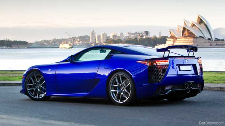 2011 LEXUS