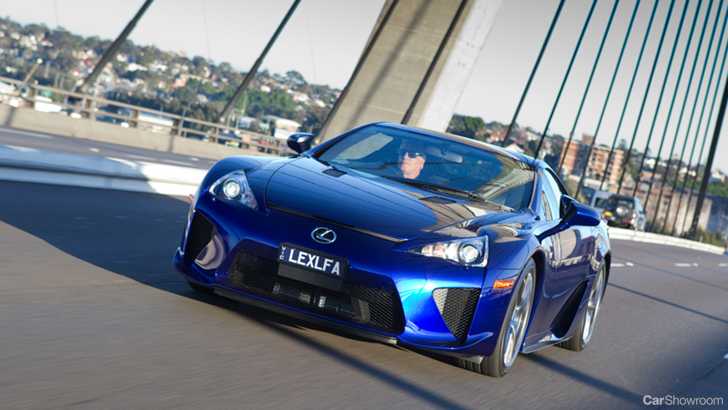 2011 LEXUS