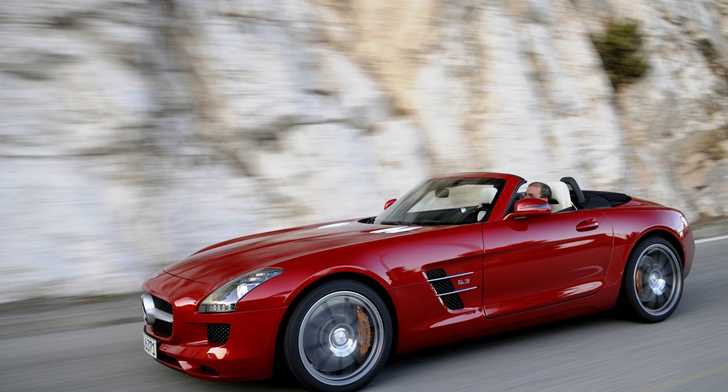 2011 MERCEDES-BENZ SLS