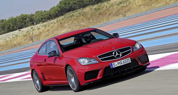 2011 MERCEDES-BENZ C63 2D COUPE AMG
