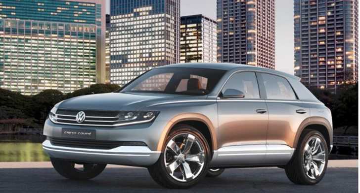 2011 VOLKSWAGEN