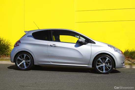 2012 PEUGEOT