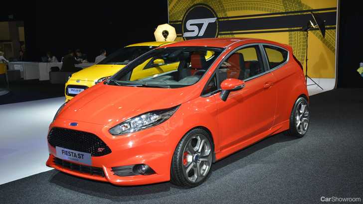 2012 FORD FIESTA