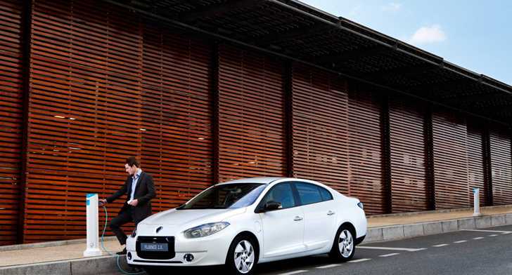 2012 RENAULT FLUENCE