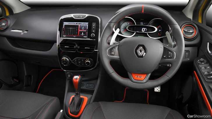 2013 RENAULT CLIO